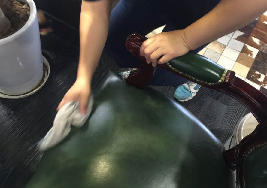 龙泉驿区家具清洗案例
